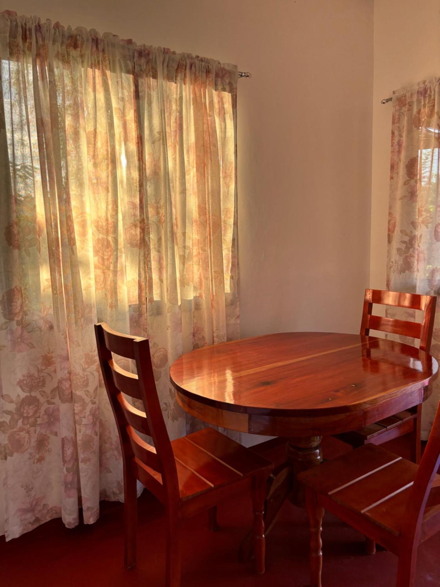 Luzville Transient House - Port Barton Itaytay Kültér fotó