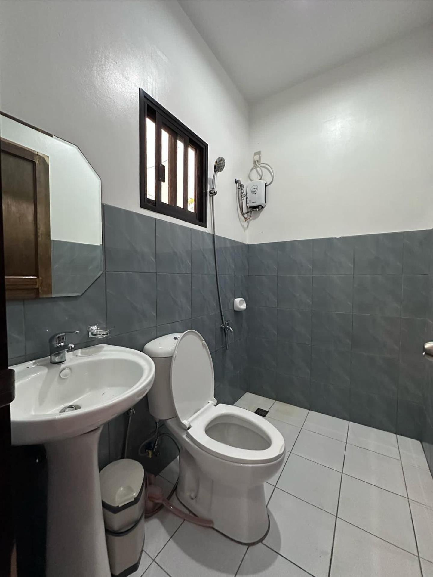 Luzville Transient House - Port Barton Itaytay Kültér fotó